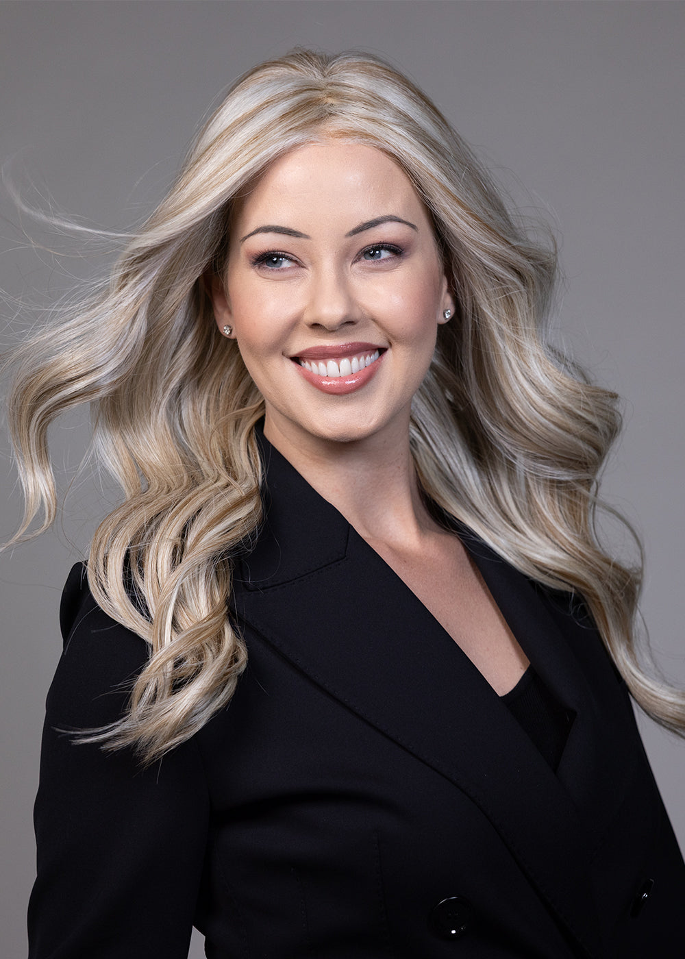Priestly by Belle Tress | HF Synthetic Lace Front Wig | Mono Top