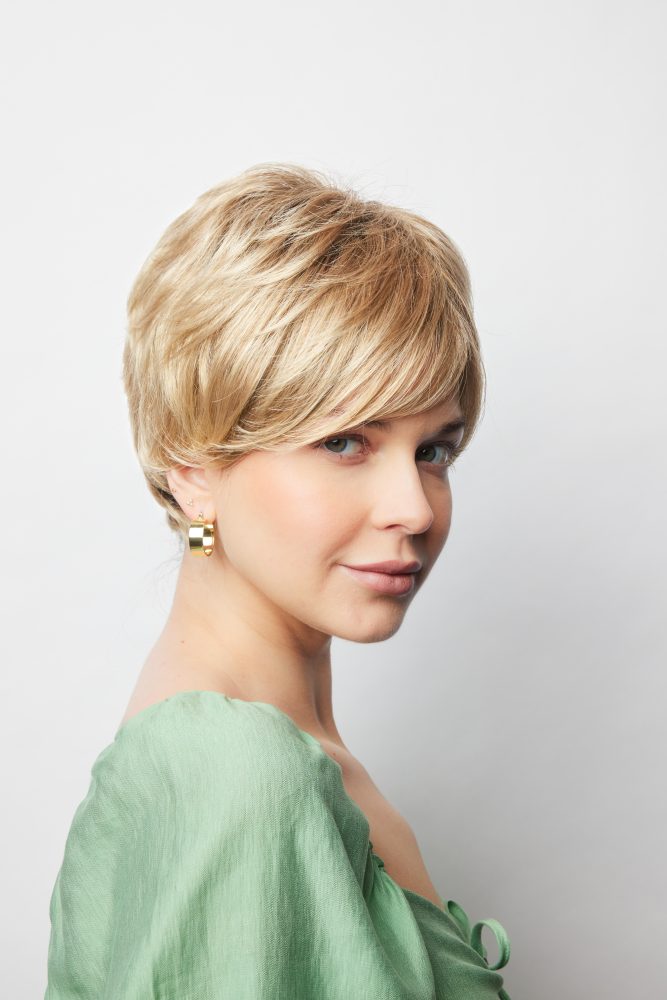 Bay by Amore  | Short Synthetic Lace Front Wig