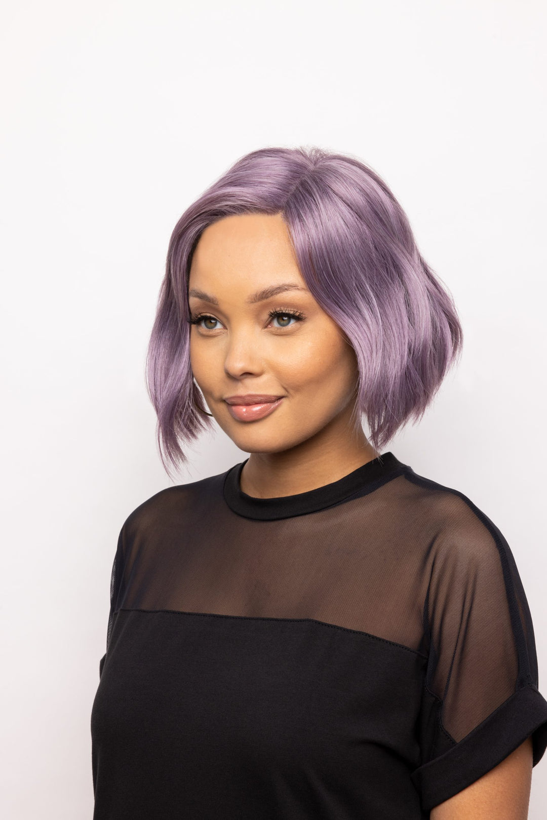 Chic Wavez Wig by Muse | Stylish Wavy Layered Wig