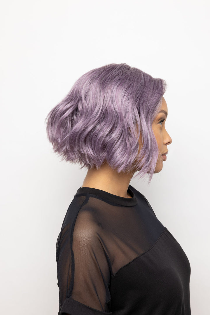 Chic Wavez Wig by Muse | Stylish Wavy Layered Wig