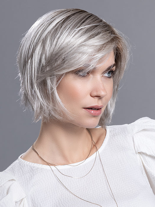 French | Changes Collection | Synthetic Wig